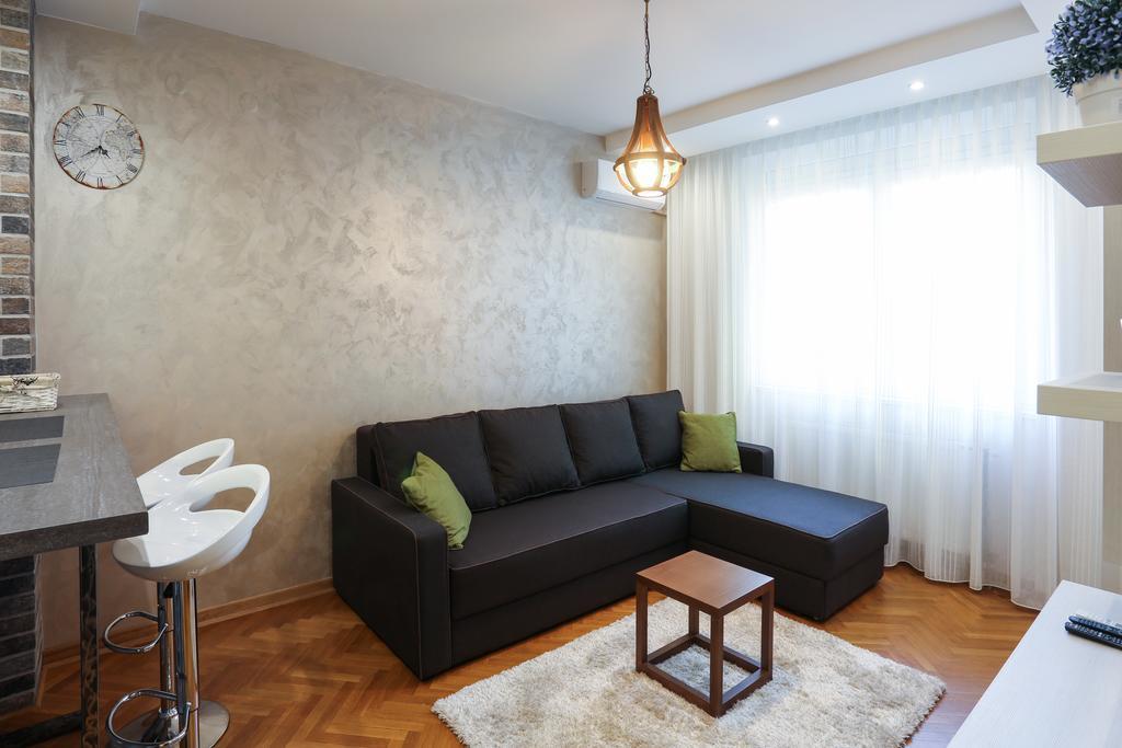 Apartment Promenada Novi Sad Exterior foto